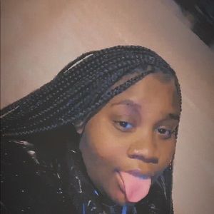 Meet your Posher, Anniyah